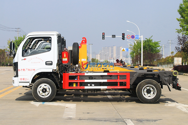 （藍牌 黃牌）東風小福瑞卡勾臂垃圾車（5方）